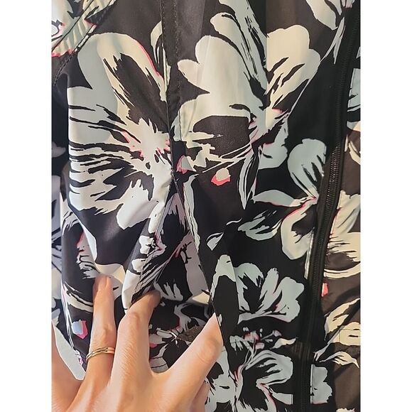 Lauren Ralph Lauren Windbreaker Floral Print Light Jacket Womens Size Small - Picture 3 of 5